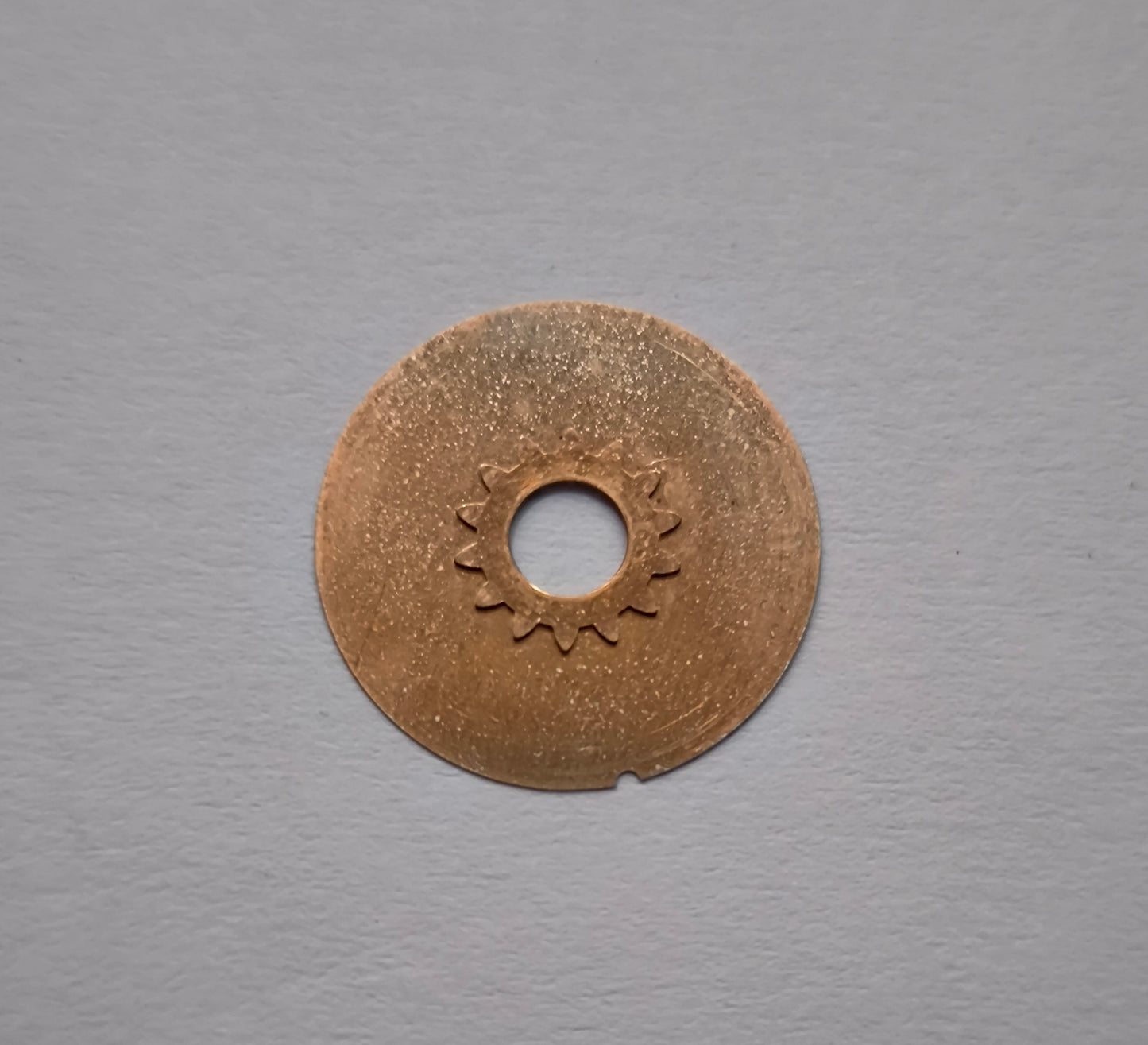 Omega 1020-1516 Day Disc Silver Color