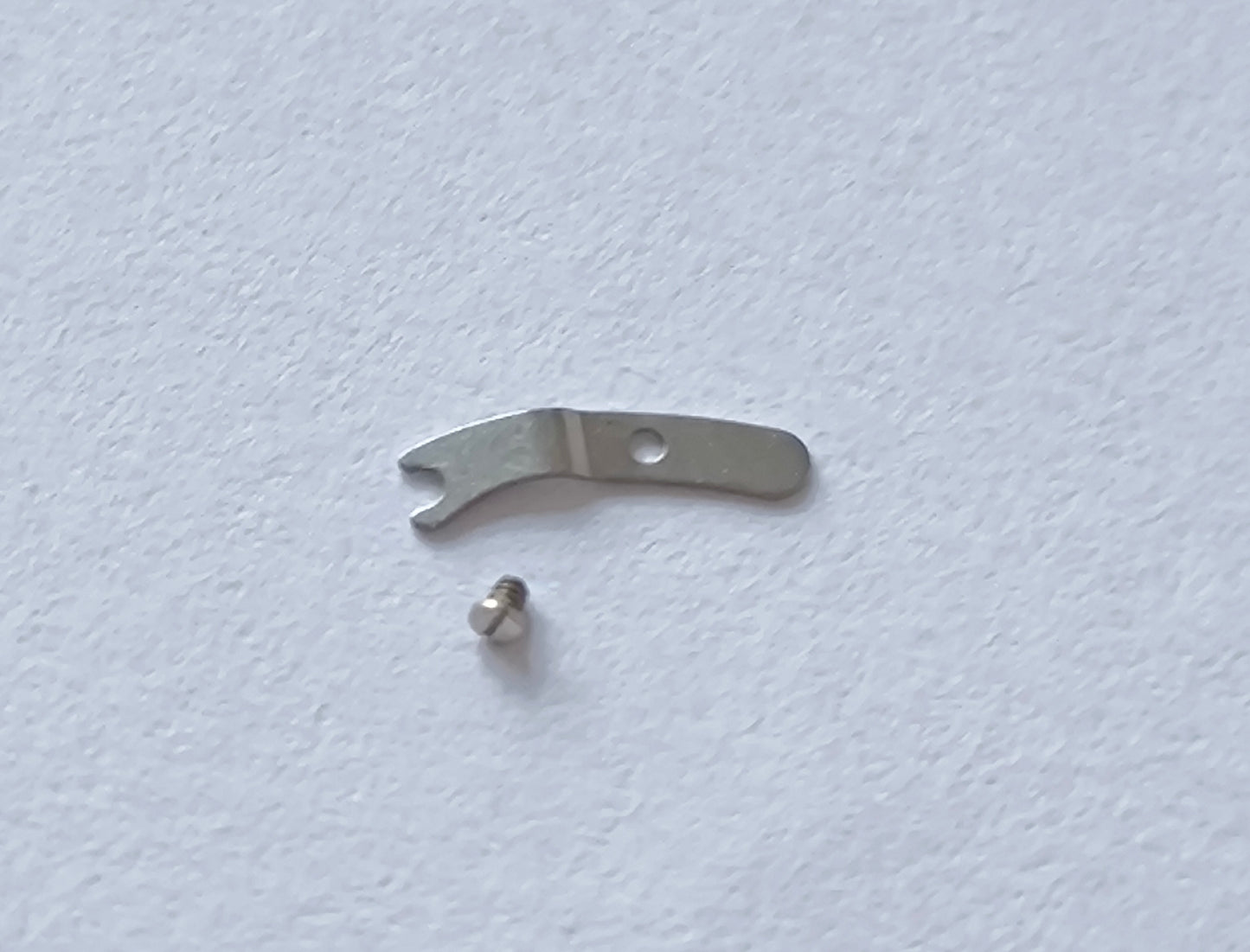 Omega 470-1132, Pressure spring for setting lever with screw