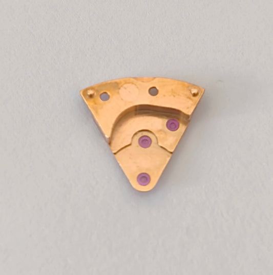 Omega 561-1003, Train wheel bridge