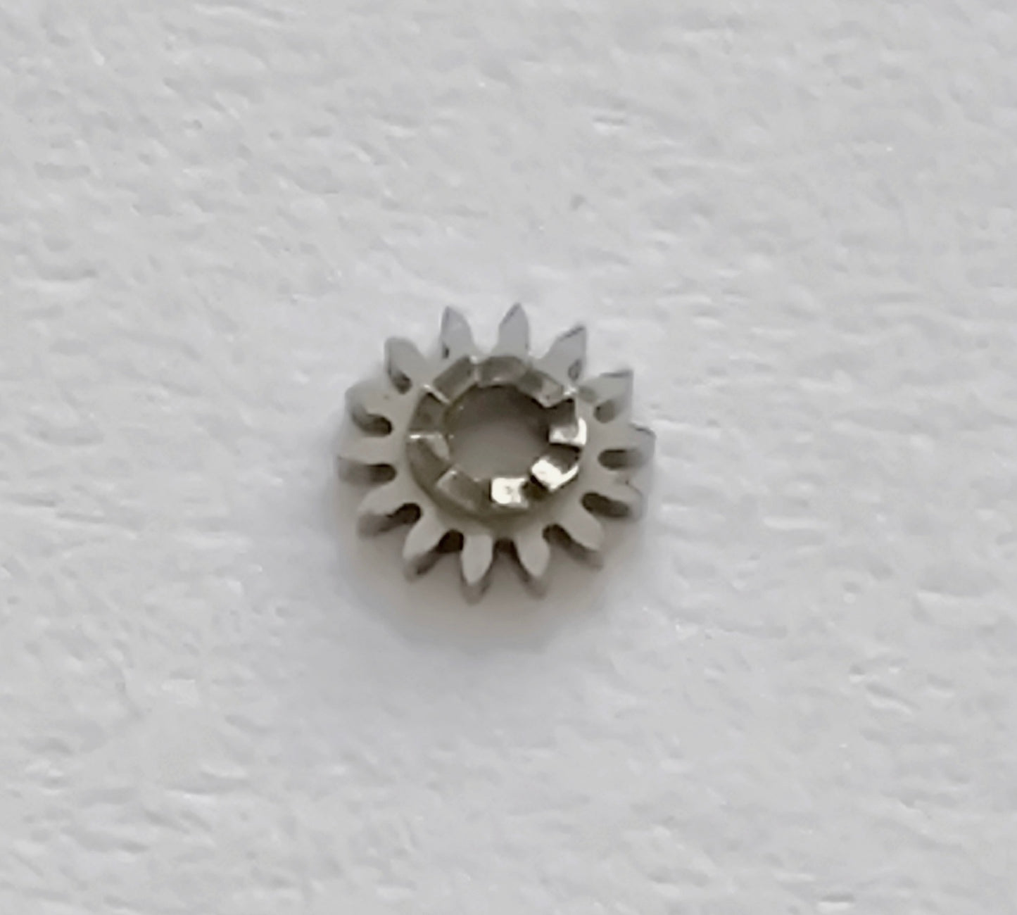 OMEGA Winding Pinion 563-1108 - Cal. 563-752 Swiss Movement Part