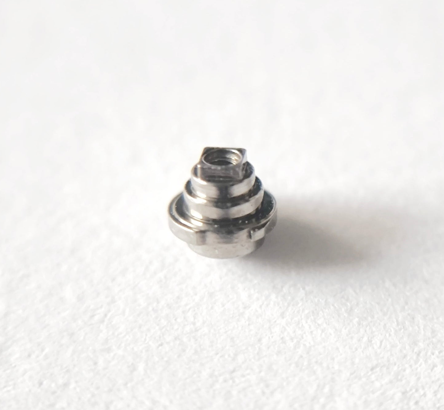 Omega barrel arbor 550-1204 movement part