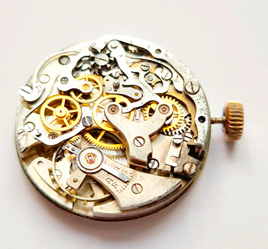 VENUS 175 CHRONOGRAPH WATCH MOVEMENT
COLUMN  WHEEL TYPE
WORKING AND RESET CORRECTLY