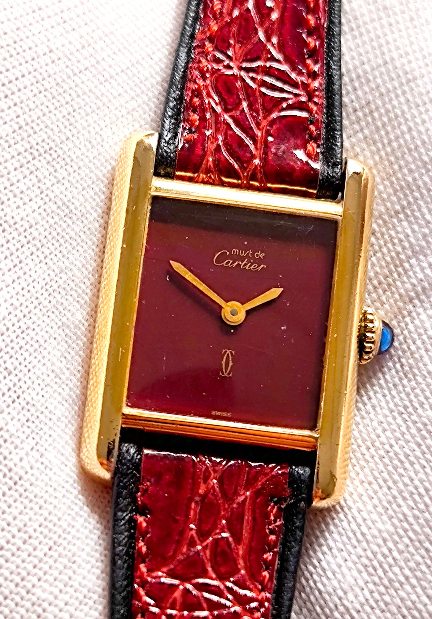 Must de Cartier Tank Burgundy dial 925 silver with 18k gold vermeil