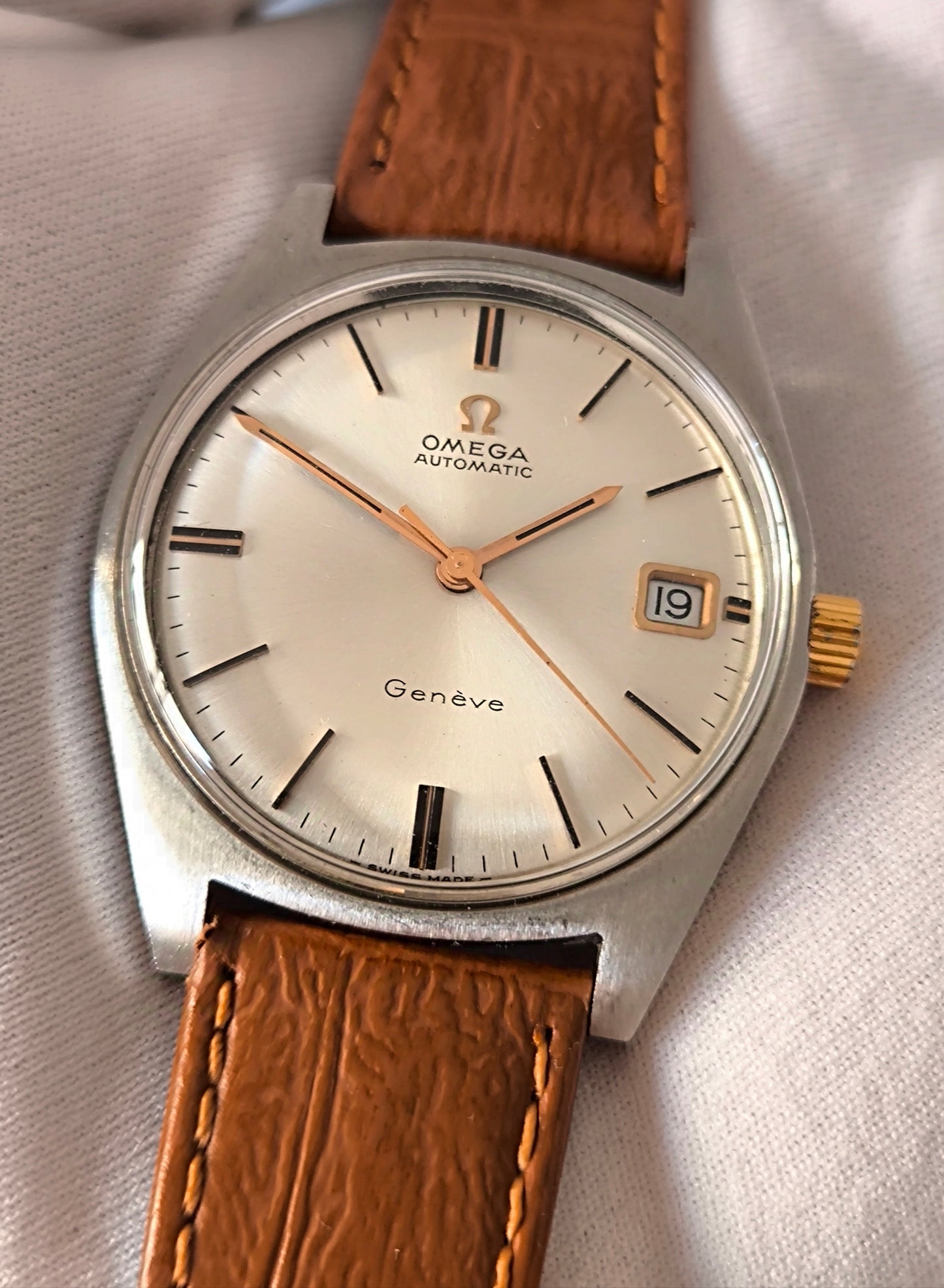 OMEGA AUTOMATIC CAl. 565 REF 166.041