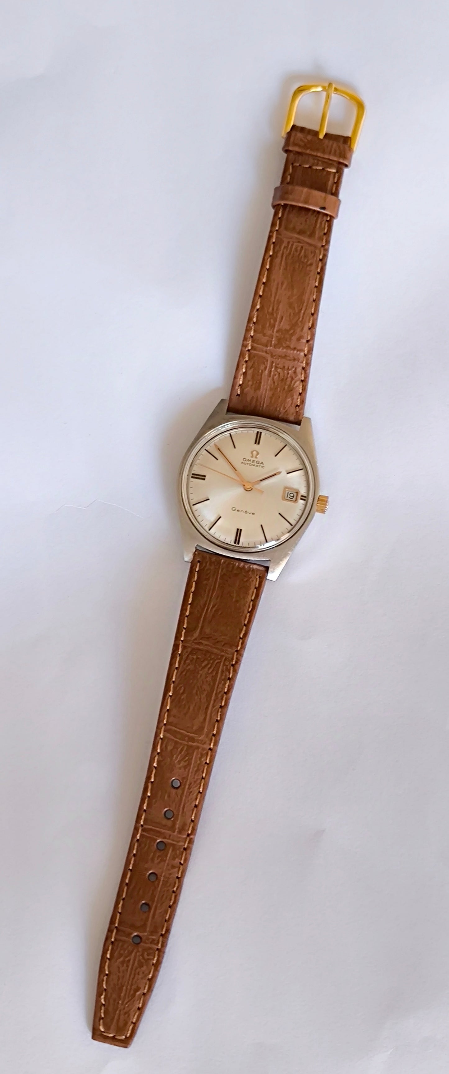 OMEGA AUTOMATIC CAl. 565 REF 166.041