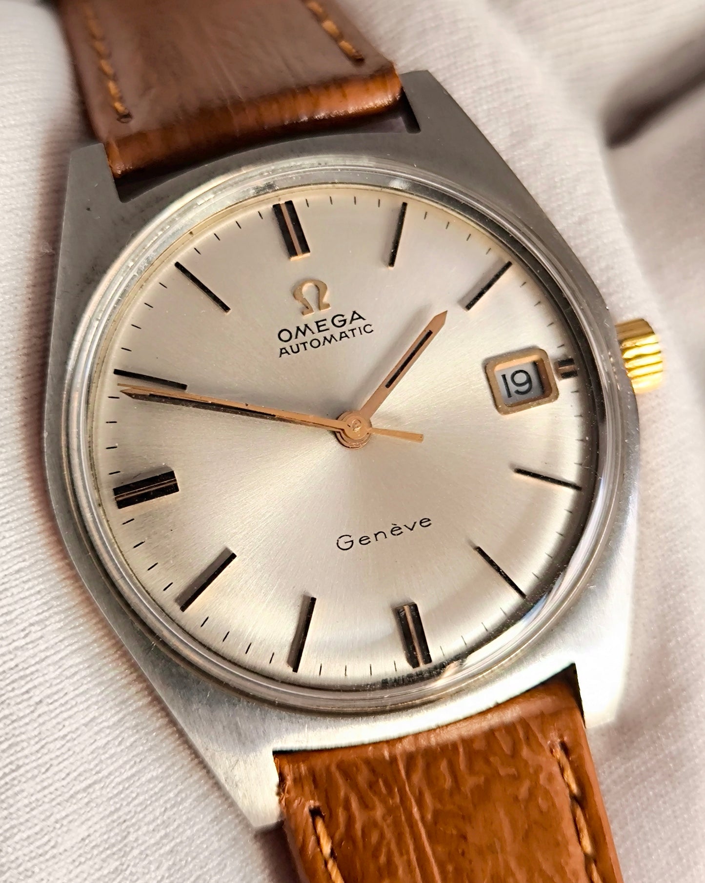 OMEGA AUTOMATIC CAl. 565 REF 166.041