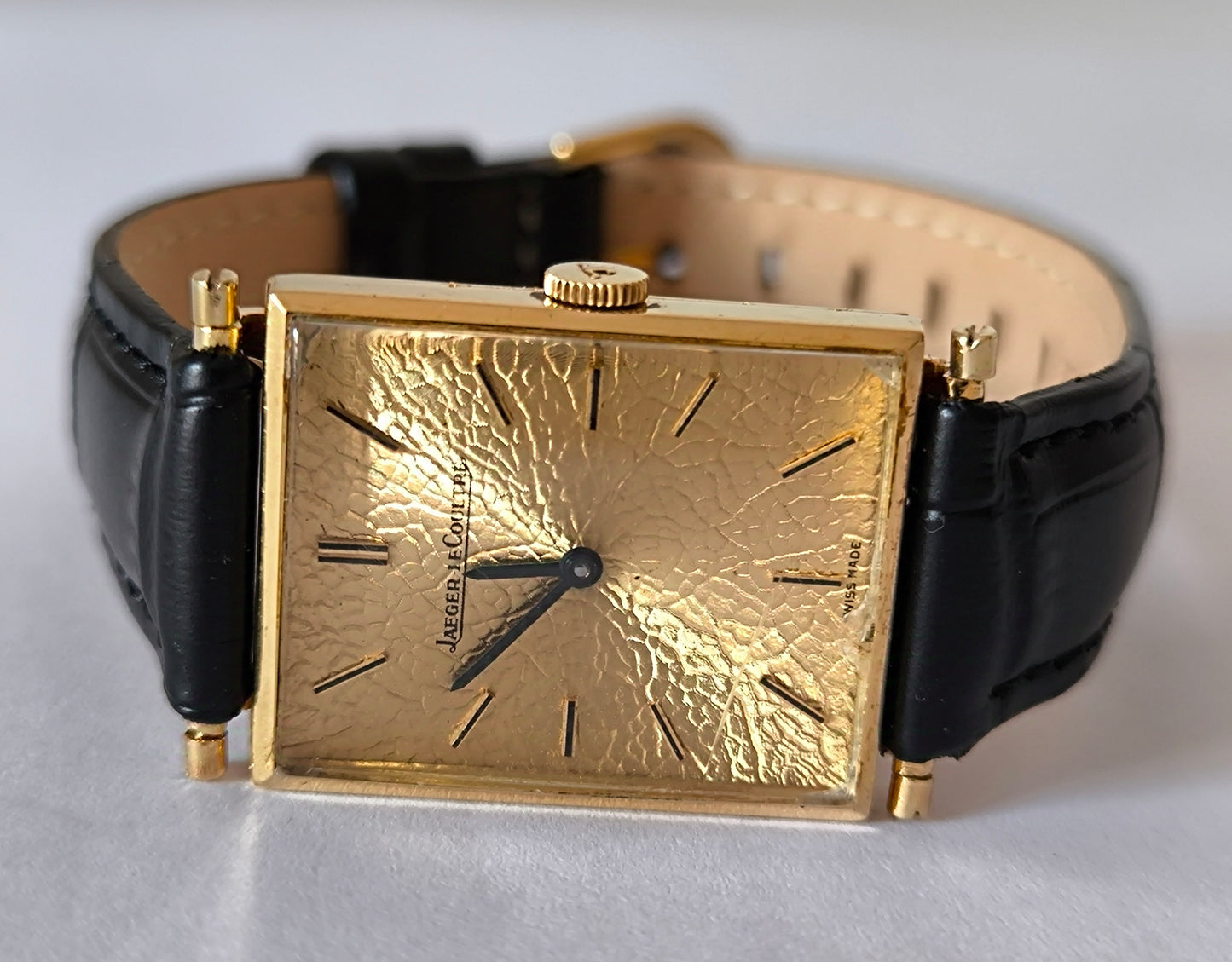 Jaeger Lecoultre Tank 18k Solid Gold Watch