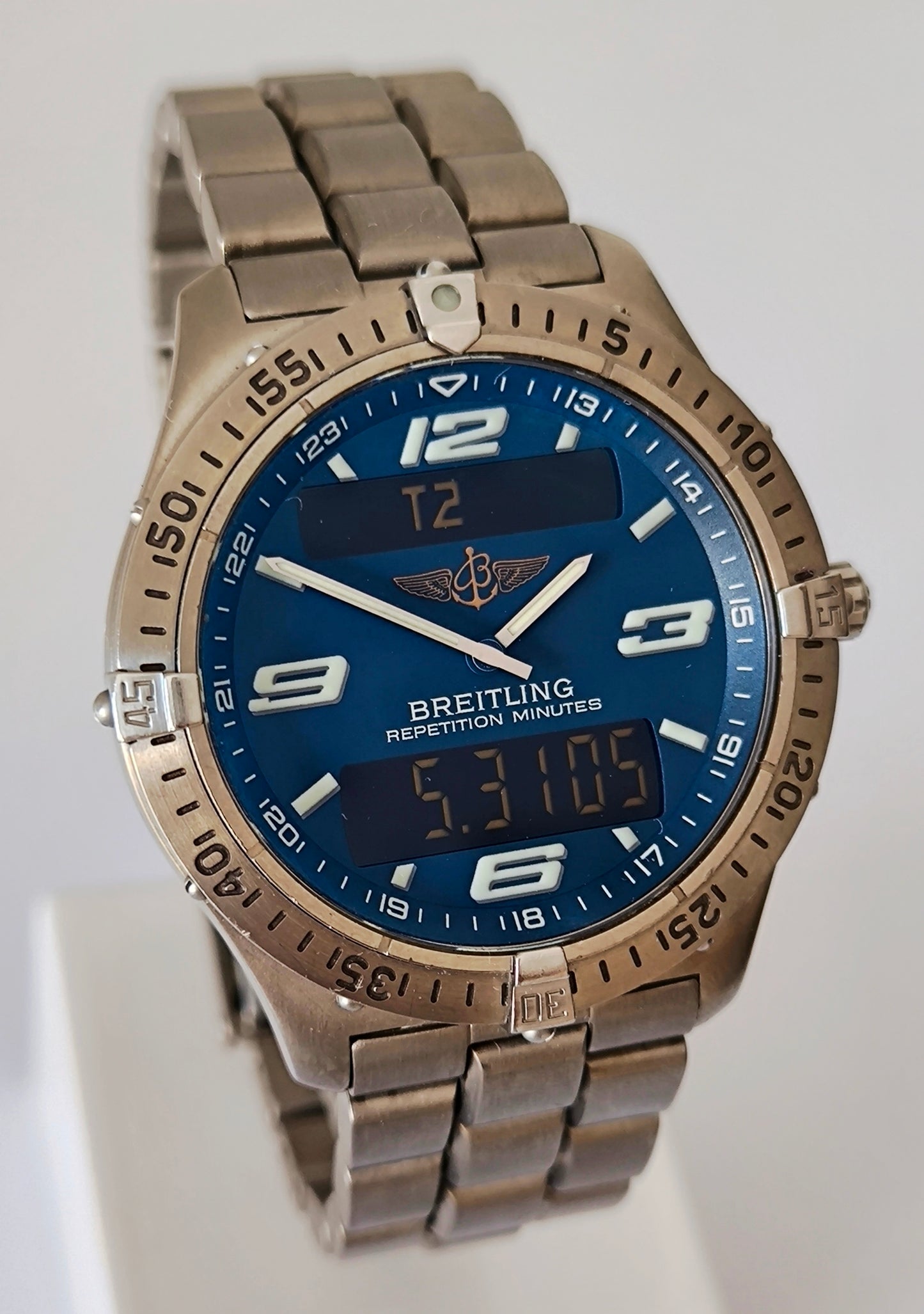 Breitling Aerospace lume markers and hands detail