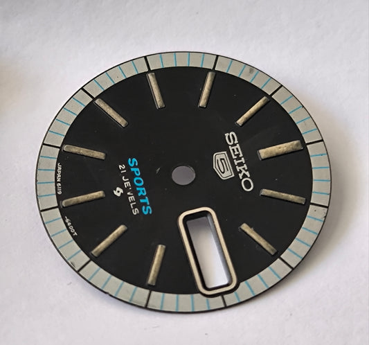 SEIKO BLACK DIAL FOR 5 SPORT CAL 6119