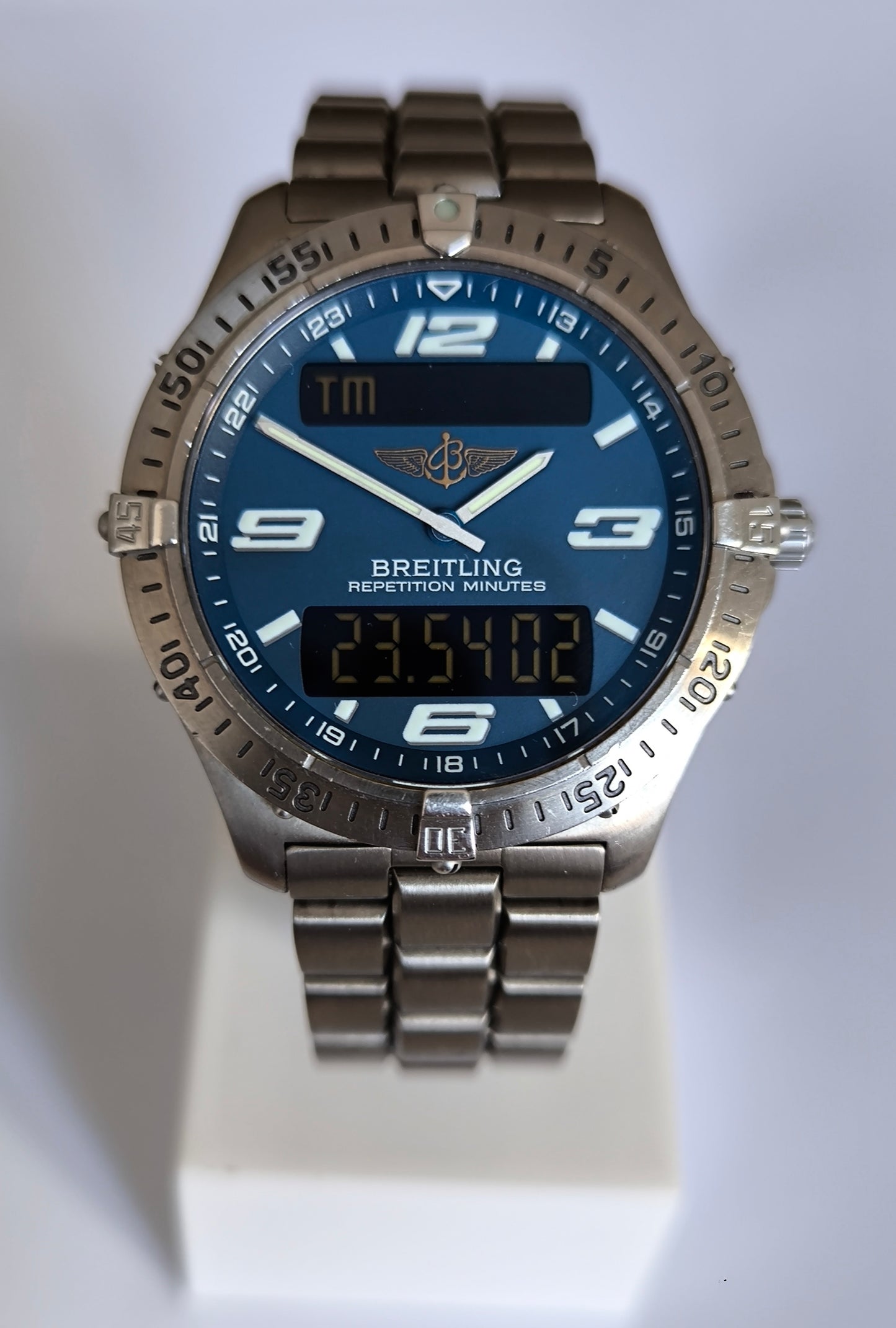 Breitling Aerospace digital display time function close-up