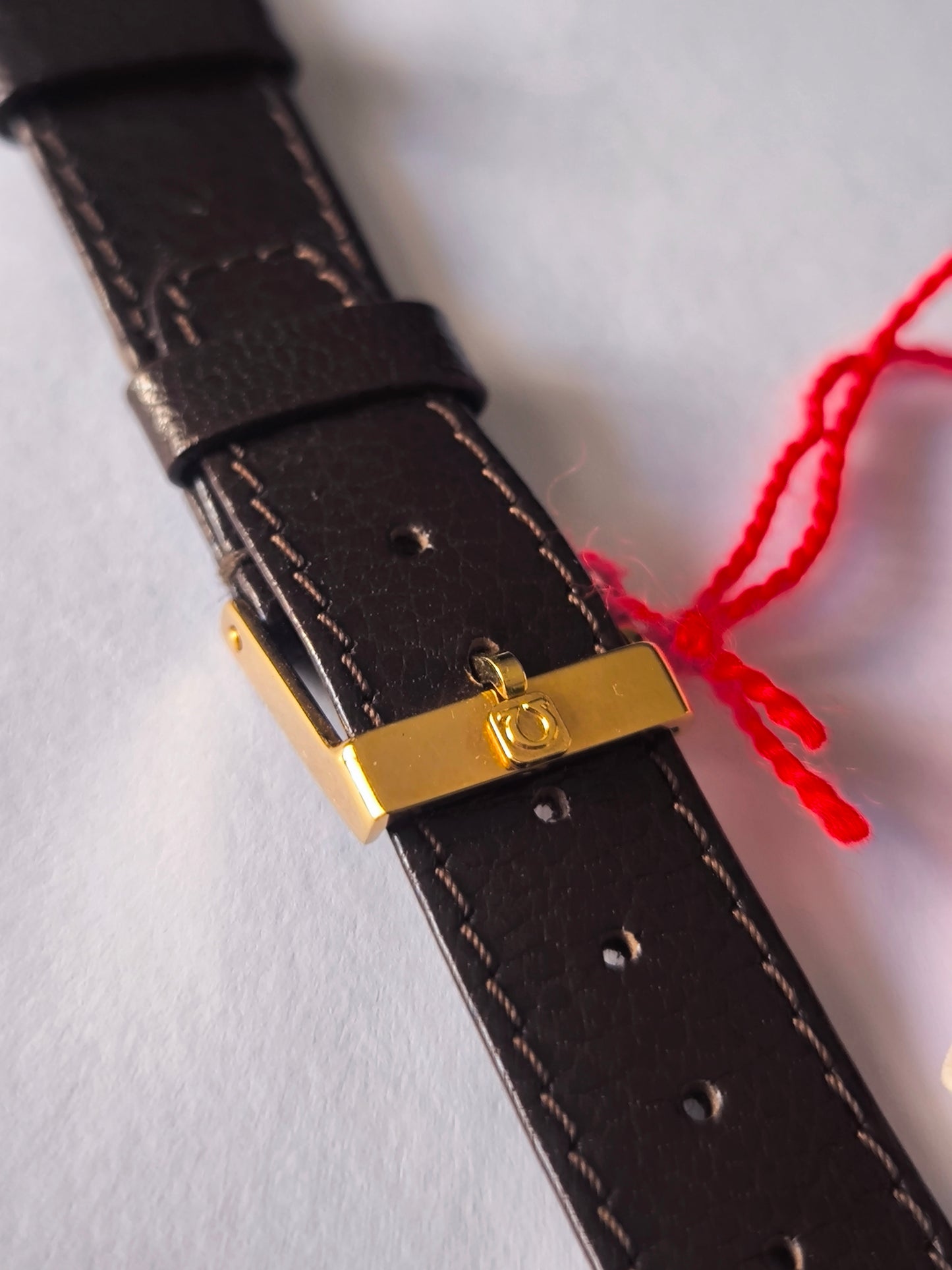 Original Omega Leather Strap – 18mm – Gold Tone Omega Buckle – Swiss Made