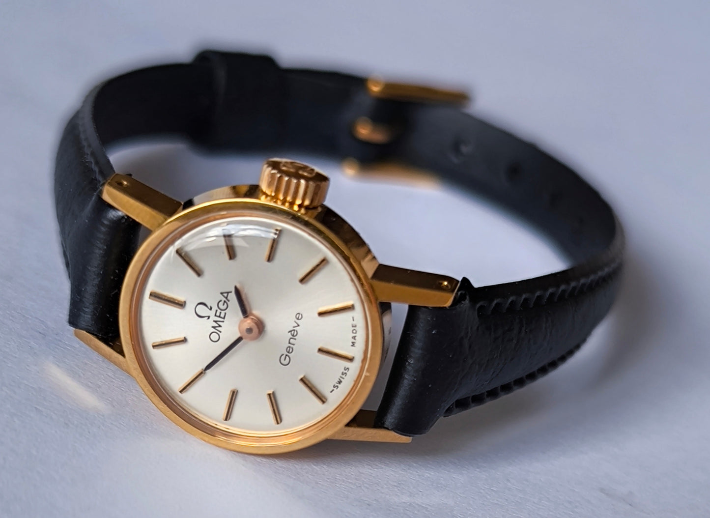 OMEGA Genève Ladies' Watch 17,6mm Cal. 485 Gold Plated