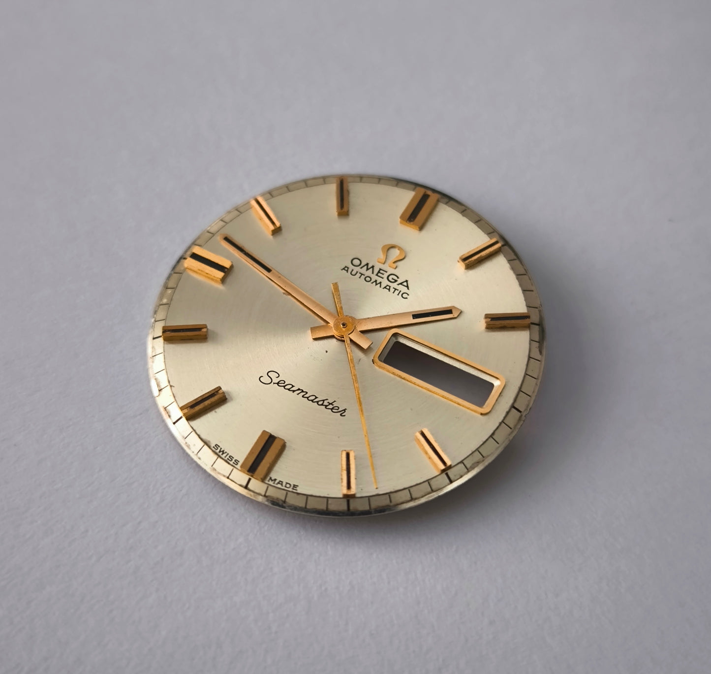 Original Omega Seamaster Dial 29,45mm Cal. 751 / 752 Day-Date with Original Hands