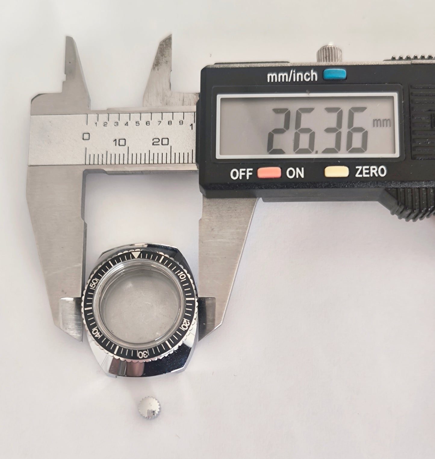 New Old Stock Ladies' Mortima Diver's mechanical vintage case