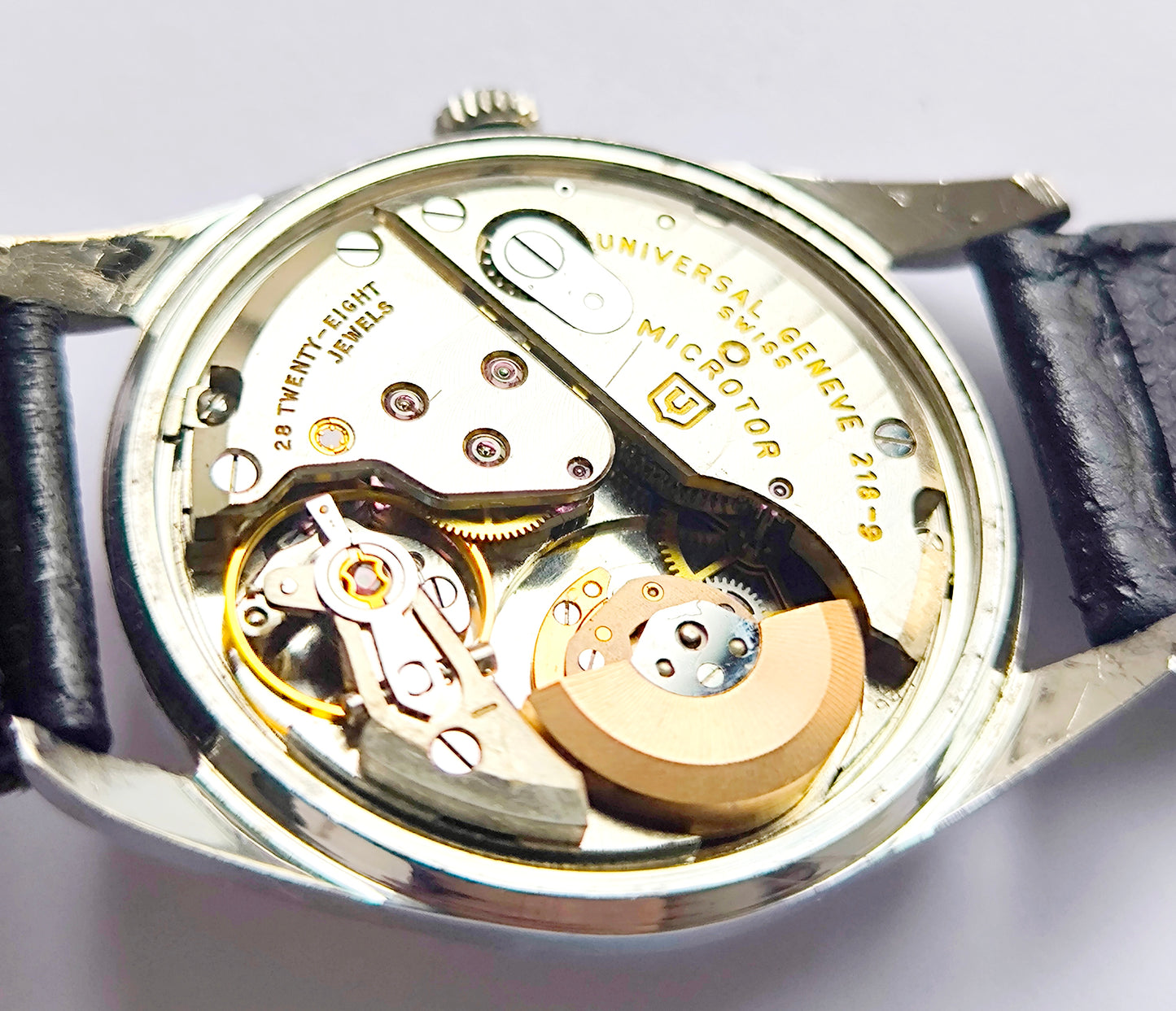 UNIVERSAL GENEVE POLEROUTER AUTOMATIC REF 20368-1 Cal. 218-9