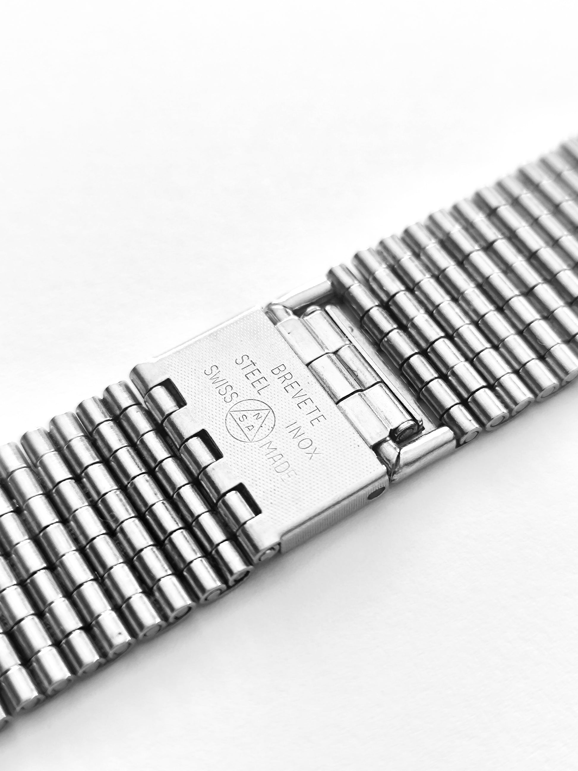 Zenith NSA clasp detail stainless steel Swiss made bracelet