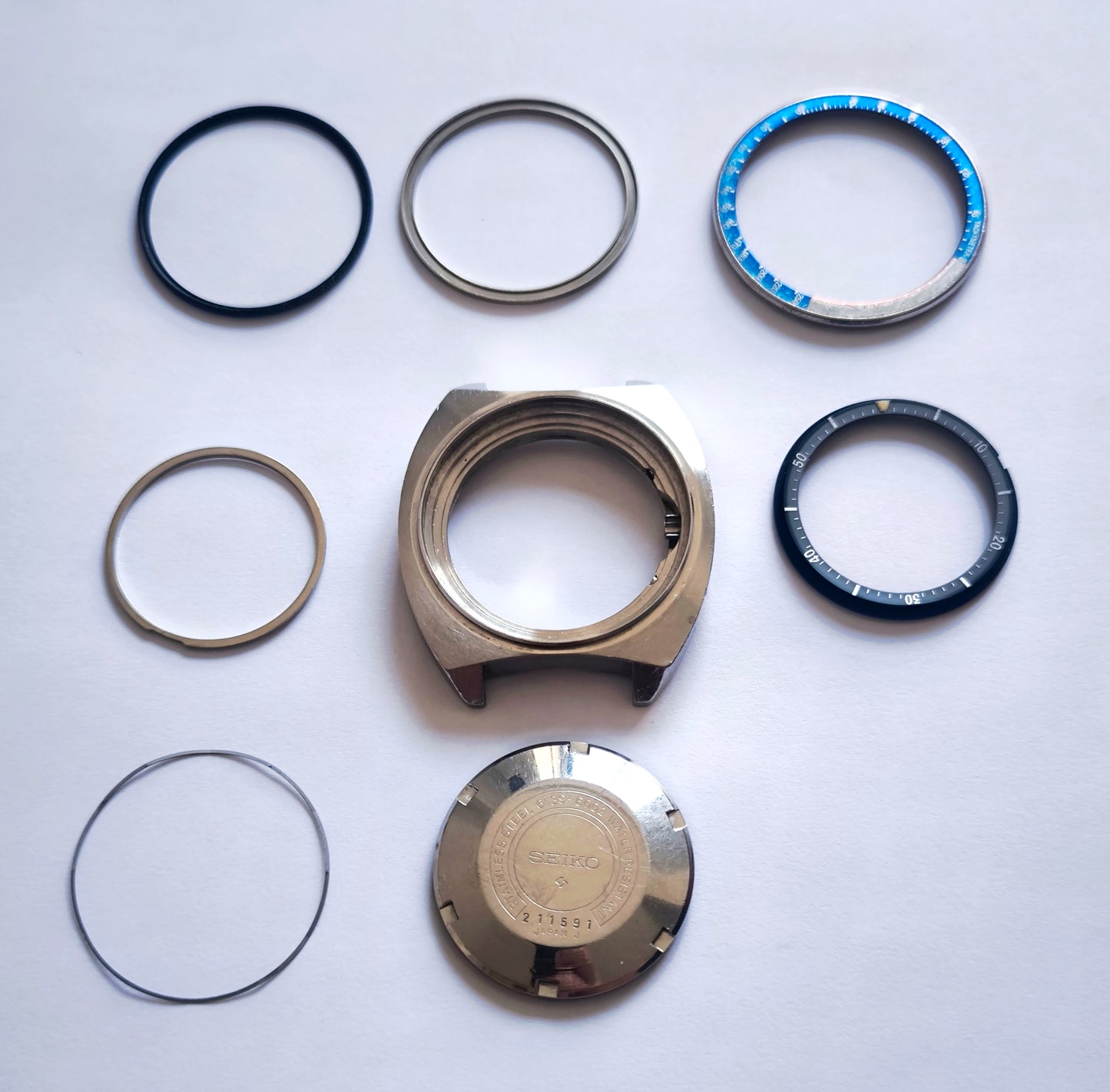 Vintage Seiko 6139-6002 case with bezel parts