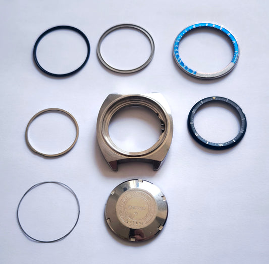 Vintage Seiko 6139-6002 case with bezel parts