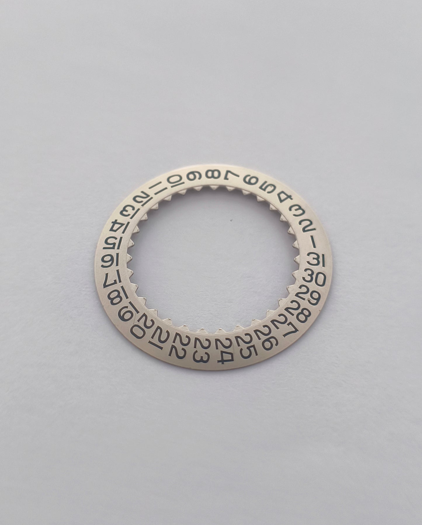 Certina 25.651-2557/1, Date disc,Off White Color, bewelled, date at 3