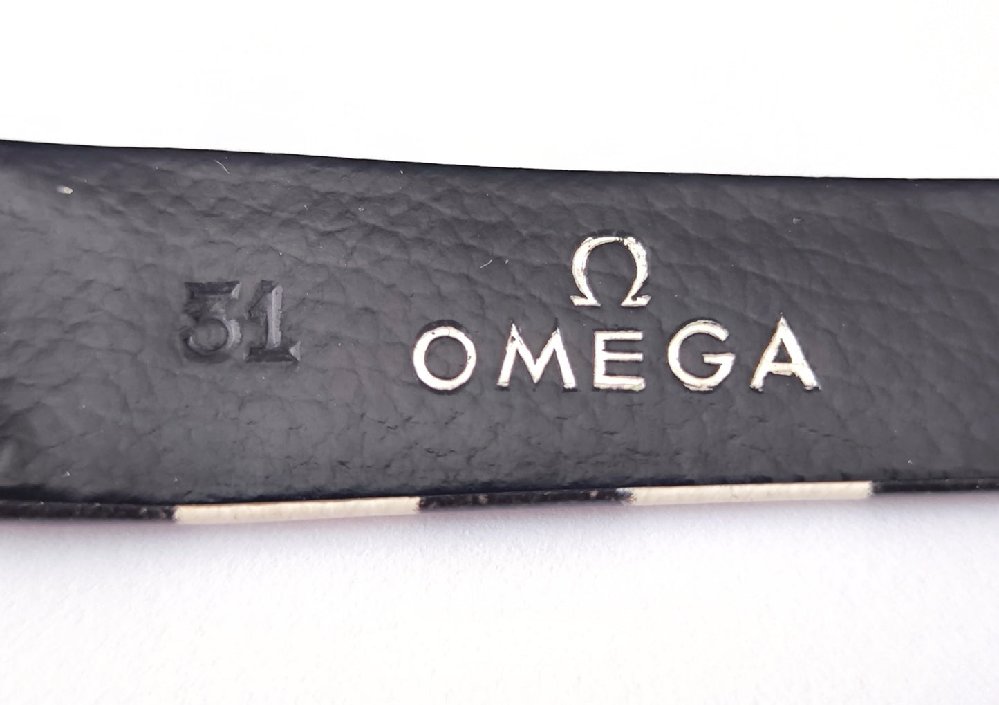 Original Omega Leather Watch Strap Ref. 51 – Checkerboard Pattern – 18.7mm