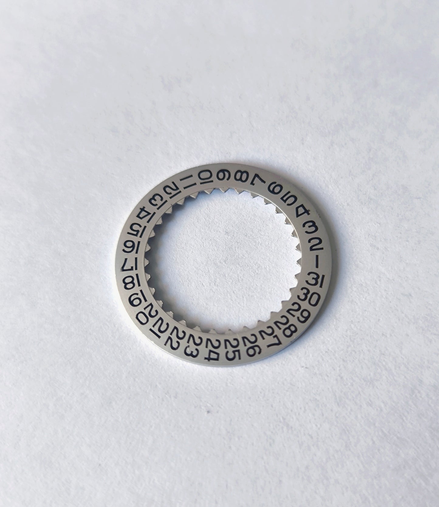 Certina 25-651 -2557/1, Date disc, silver, flat, date at 3