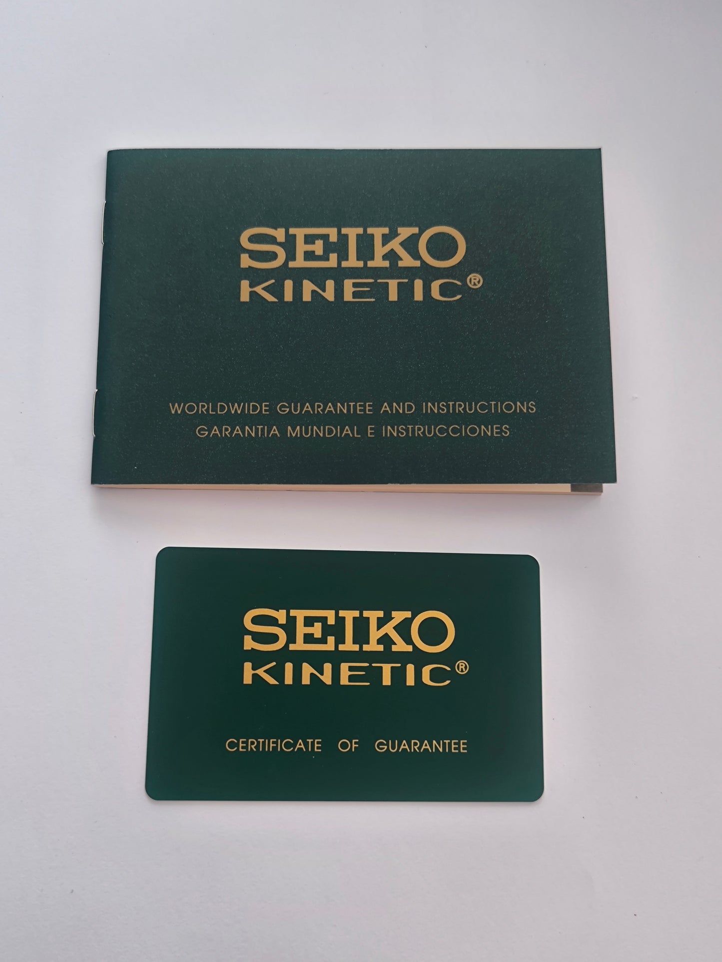 Original Seiko Kinetic Worldwide Guarantee Booklet & Warranty Card