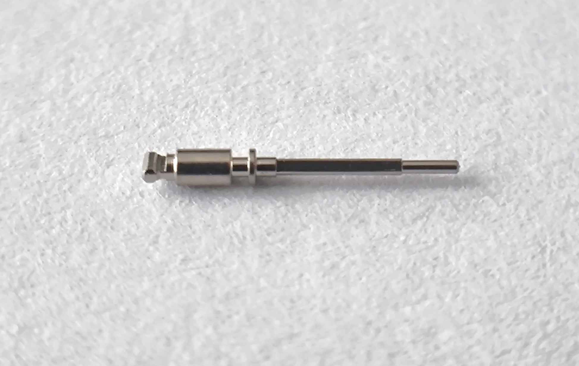 Omega 1010 1159 winding stem close-up side view