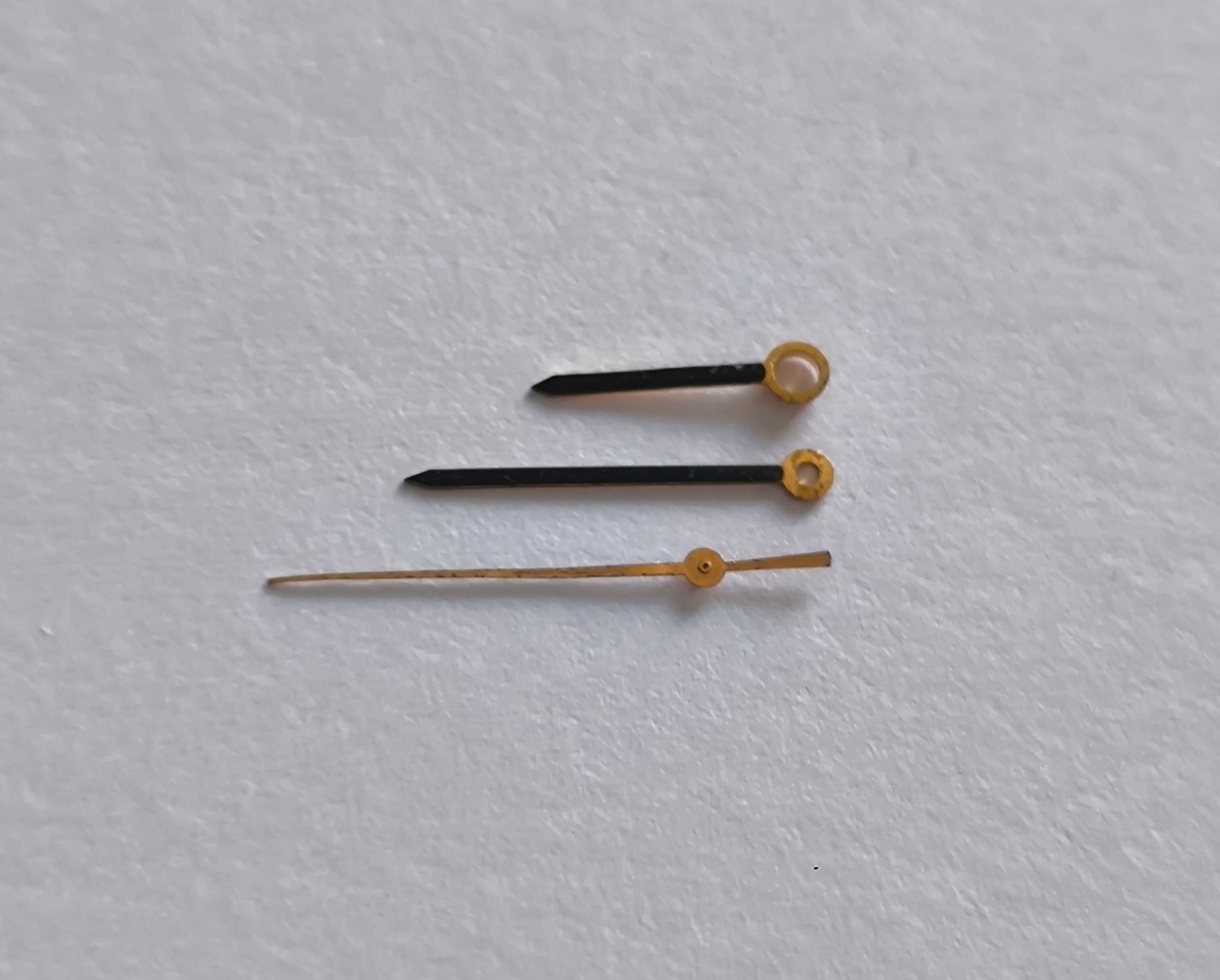 Omega vintage watch hands set gold and black compatible with calibers 560–752
