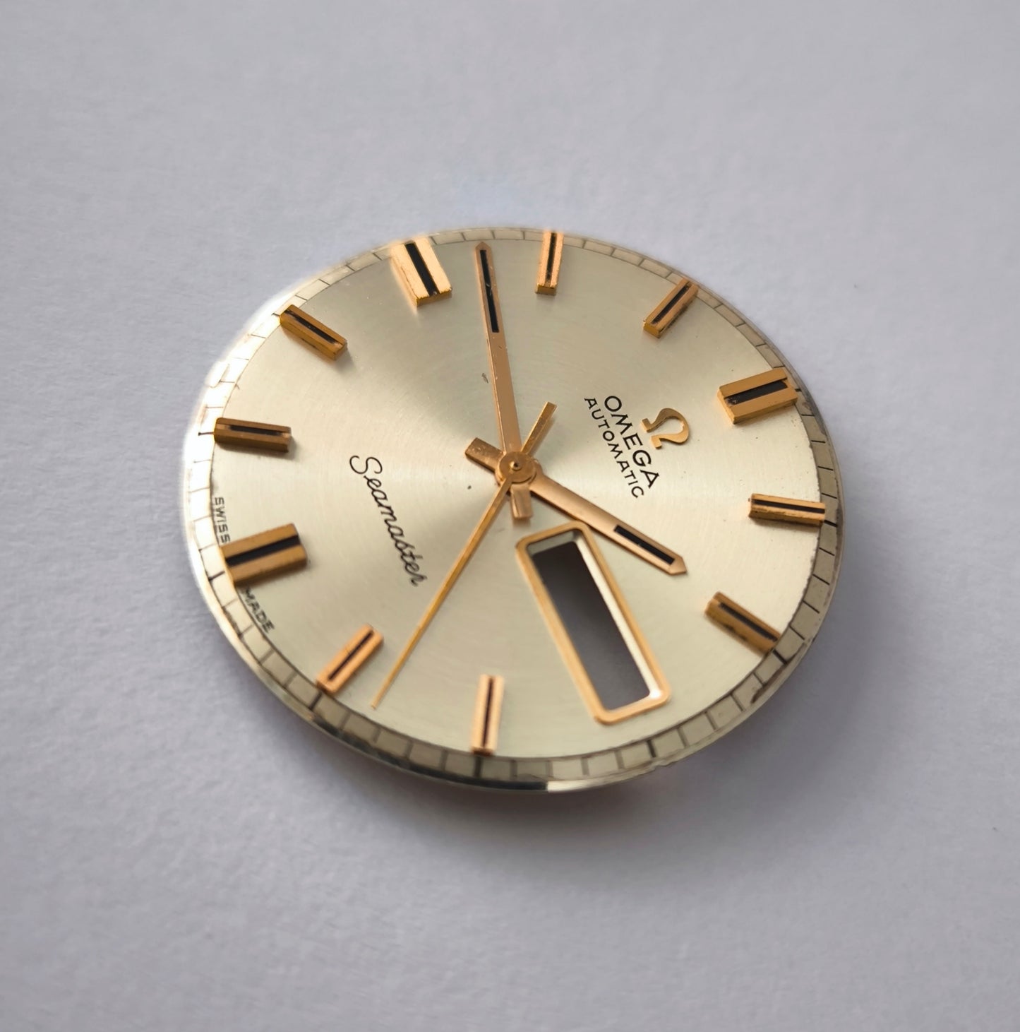 Original Omega Seamaster Dial 29,45mm Cal. 751 / 752 Day-Date with Original Hands