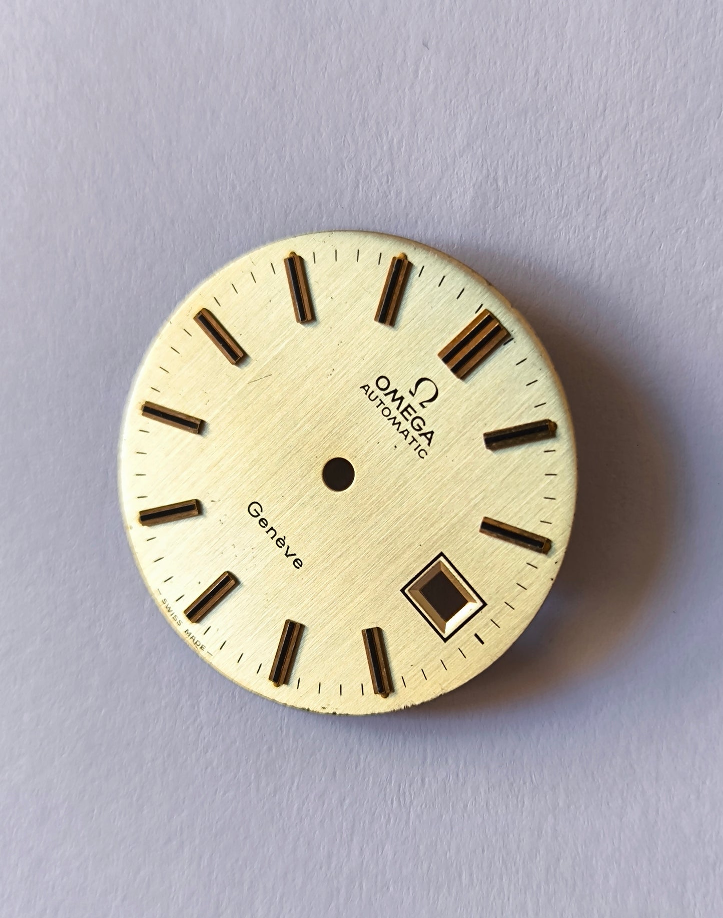 OMEGA Original Dial Champagne Color 29.5mm - Cal. 1481 Automatic Swiss Watch Dial