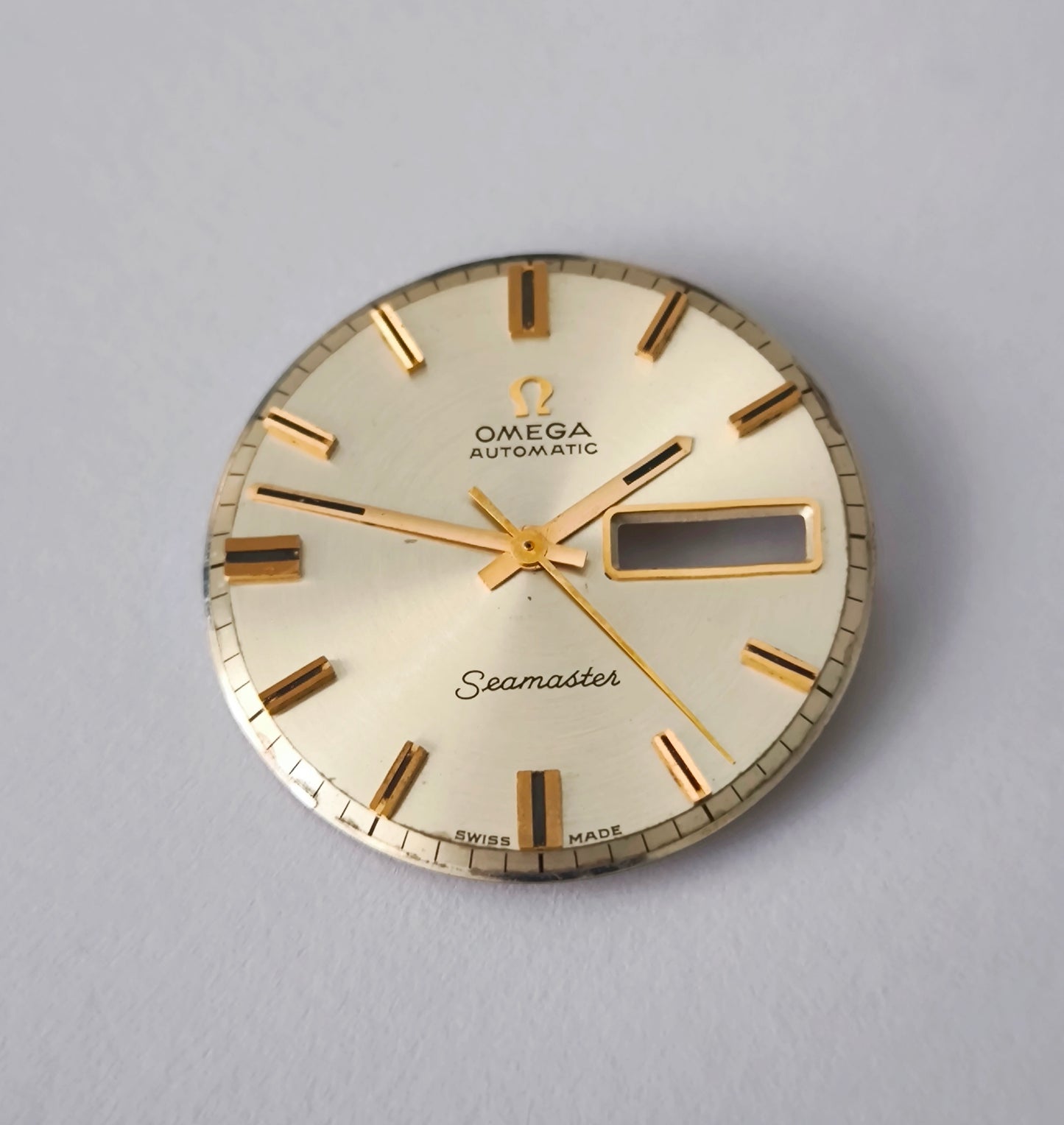Original Omega Seamaster Dial 29,45mm Cal. 751 / 752 Day-Date with Original Hands
