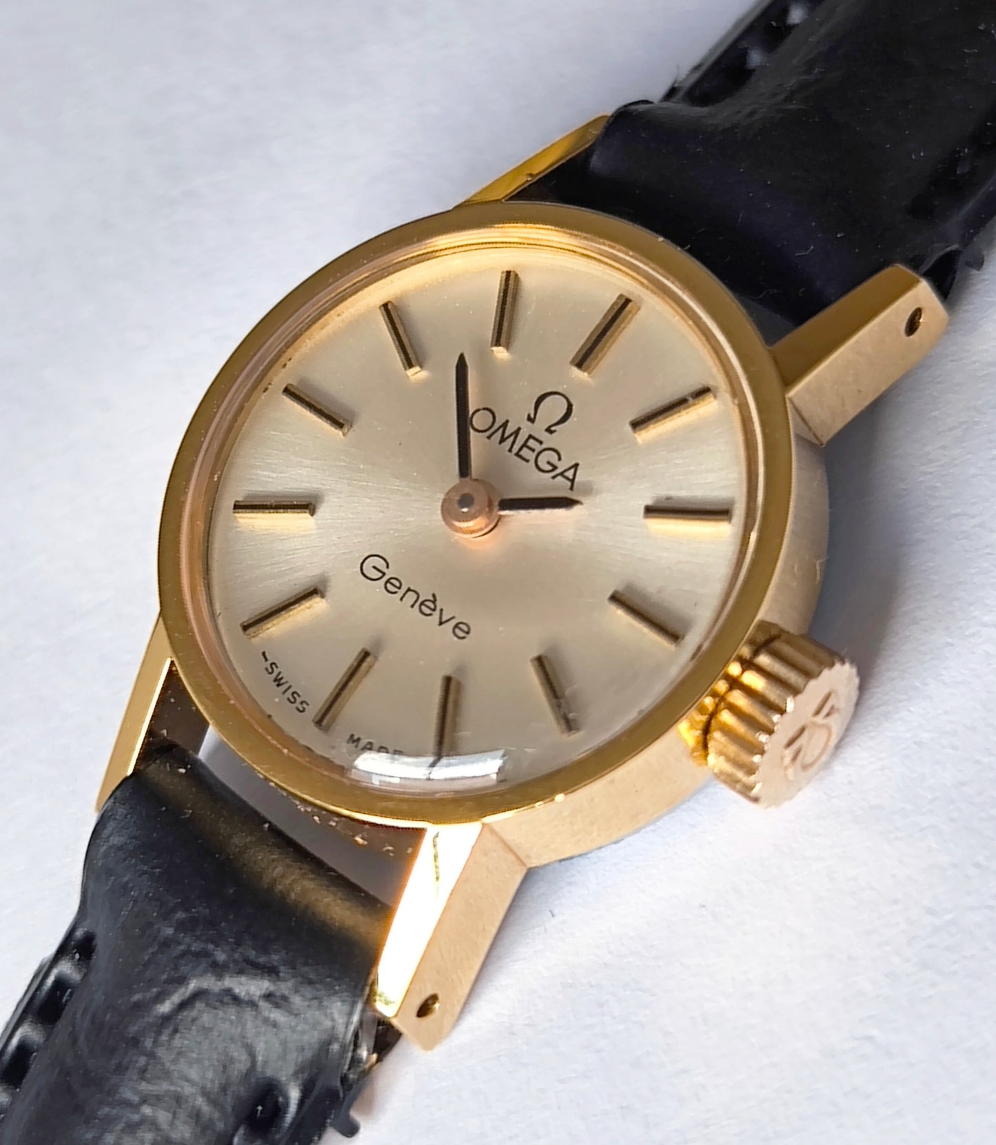 OMEGA Genève Ladies' Watch 17,6mm Cal. 485 Gold Plated