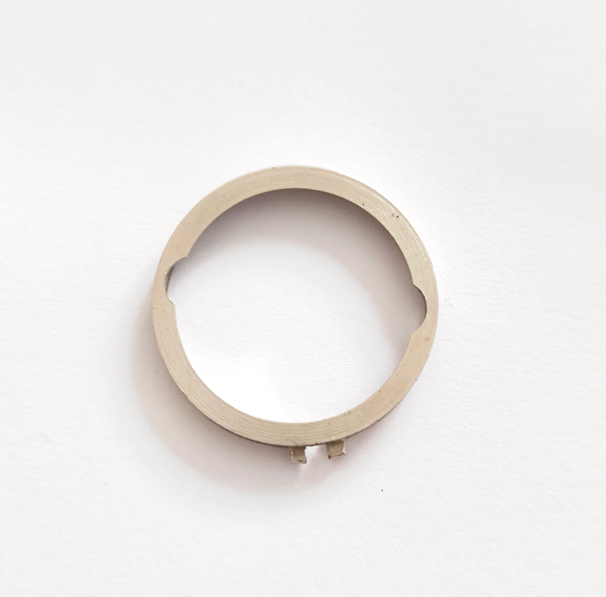 Vintage Certina DS1 Turtle movement ring inner structure and cutouts