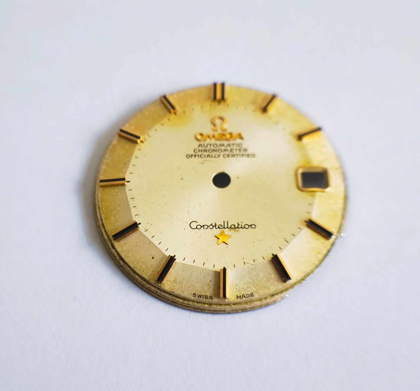 Omega Constellation Pie Pan Tropical Patina Dial 29.3mm Cal. 561 + Original Dauphine Hands