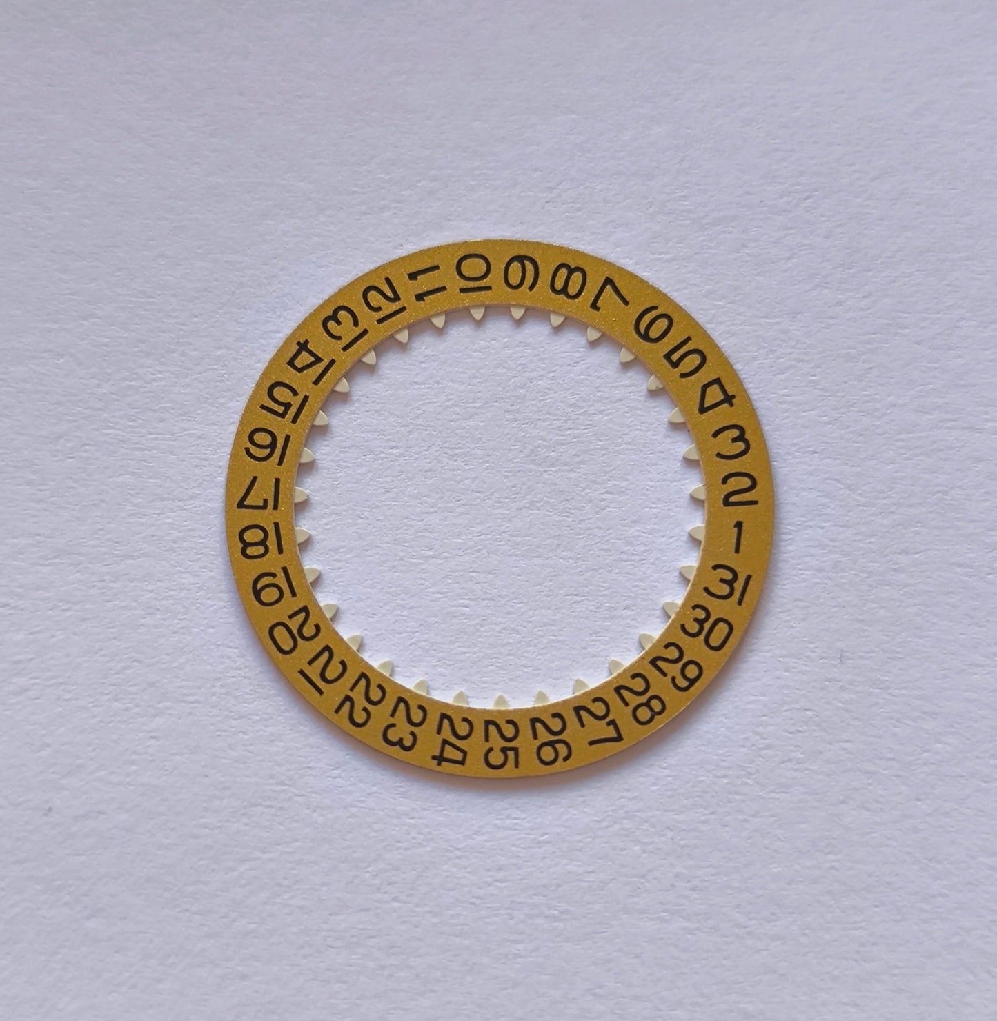 Omega Calendar Date Disc 1010-1580 - Yellow Gold - Plastic