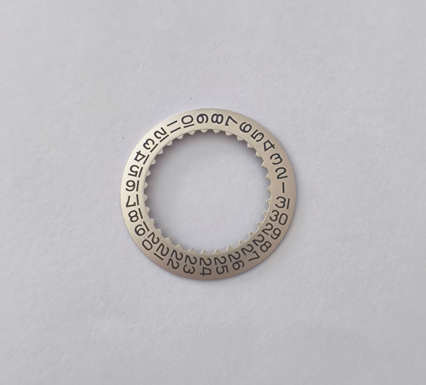 Certina 25.651-2557/1, Date disc,Off White Color, bewelled, date at 3