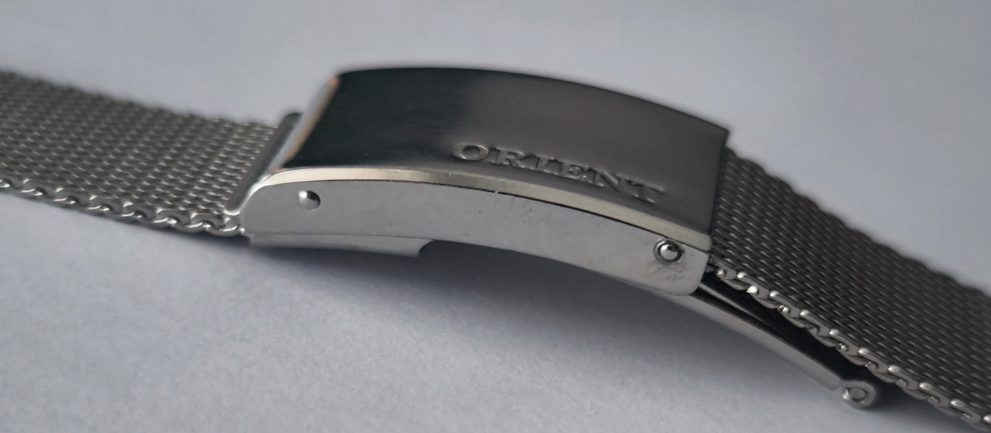Vintage Orient Stainless Steel Mesh Watch Bracelet – 18mm