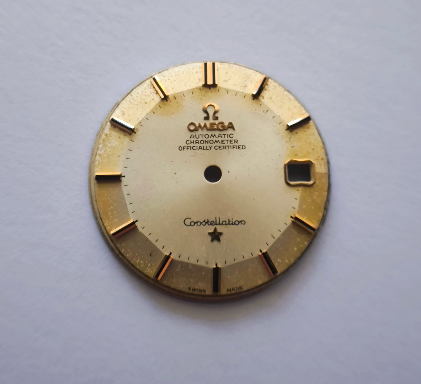 Omega Constellation Pie Pan Tropical Patina Dial 29.3mm Cal. 561 + Original Dauphine Hands