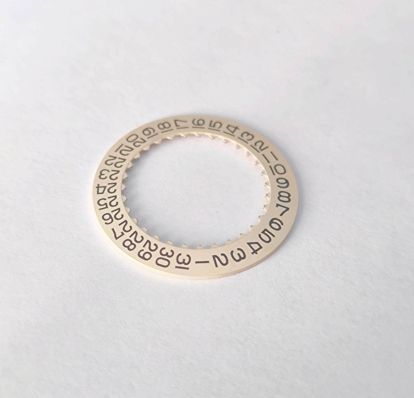 Certina 25.651-2557/1, Date disc, Off White Color, flat